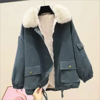 Зимний пирог 2023 года, чтобы преодолеть корейскую версию новой свободной короткой куртки с большим карманом и плюшевой подкладкой из хлопка