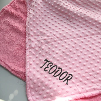 Персонализированные вышитые именные одеяла для малышей, подарочное одеяло для коляски для новорожденного, изготовленное на заказ мягкое и теплое одеяло для детской комнаты