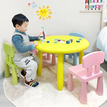 Наборы стульев для занятий в классе раннего образования, письменный стол для детей, легко моющийся Детский пластиковый стол с 4 стульями, табуретки для детского сада